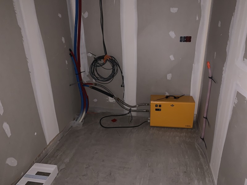 Installation d’un plancher chauffant sur 120 m² et d’une pompe à chaleur Daikin air/eau à Saint-Genis-Pouilly