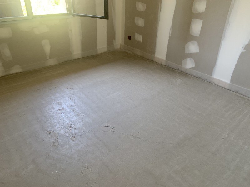 Installation d’un plancher chauffant sur 120 m² et d’une pompe à chaleur Daikin air/eau à Saint-Genis-Pouilly