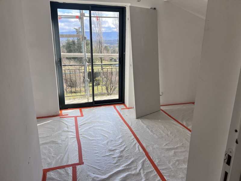 Changer ses menuiseries extérieures à Lyon : un investissement essentiel pour le confort, la sécurité et les économies d'énergieres à Lyon et sa région.
