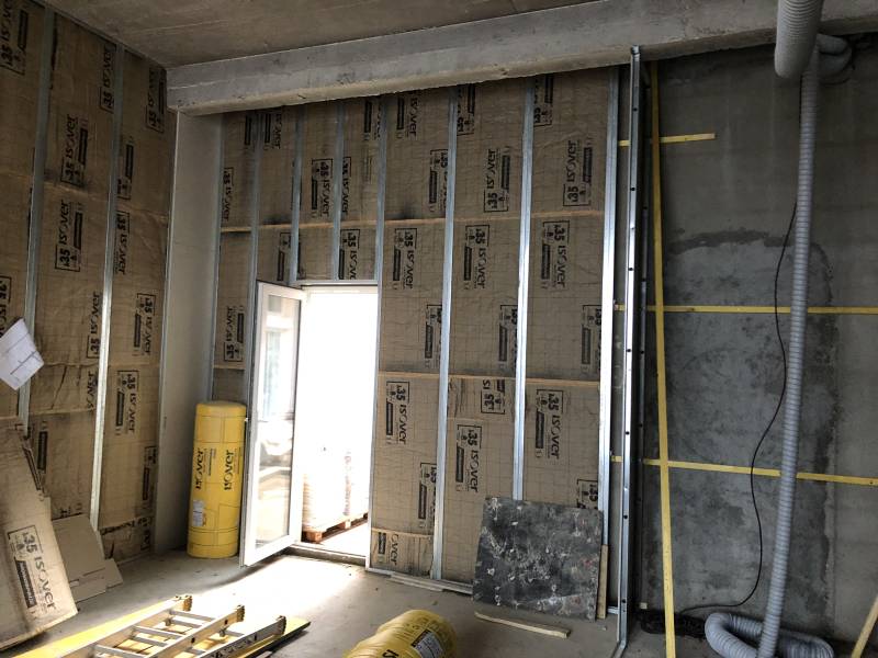 Rénovation énergétique dans un dépôt à Lyon : Isolation thermique performante