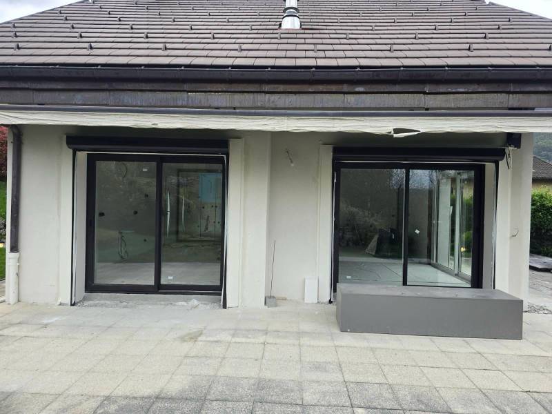 Pose de menuiserie extérieure ALU PVC bois par entreprise RGE à Lyon