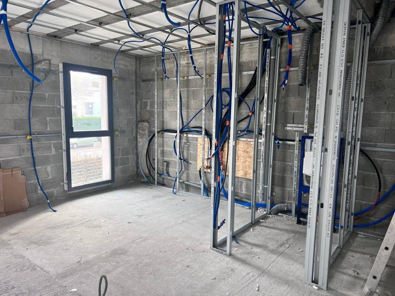 Optimisation thermique et acoustique : Isolation des murs, plafonds et combles à Douvaine (Haute-Savoie)